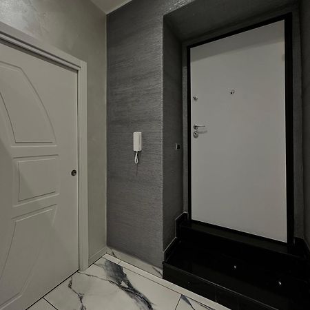 Naomi Luxury Home CTA Exterior photo